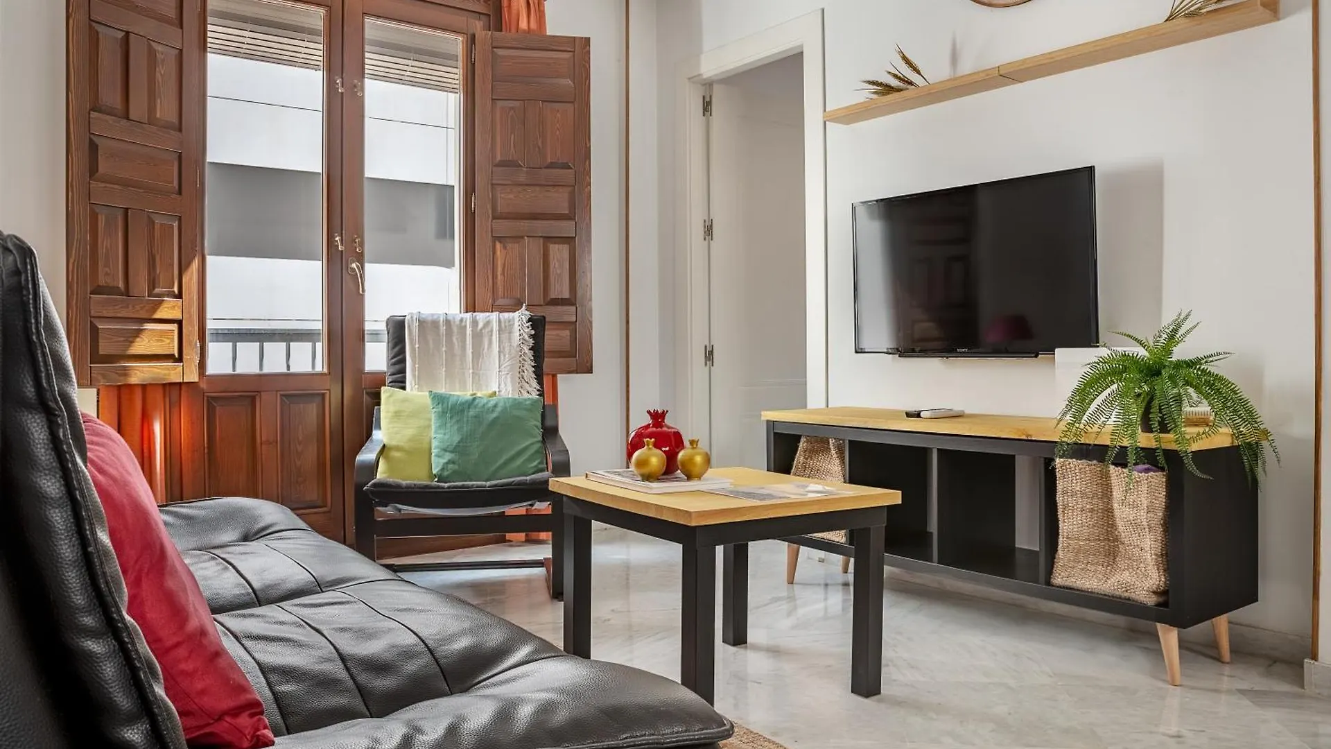 Luxury Suite Ancha De La Virgen Granada