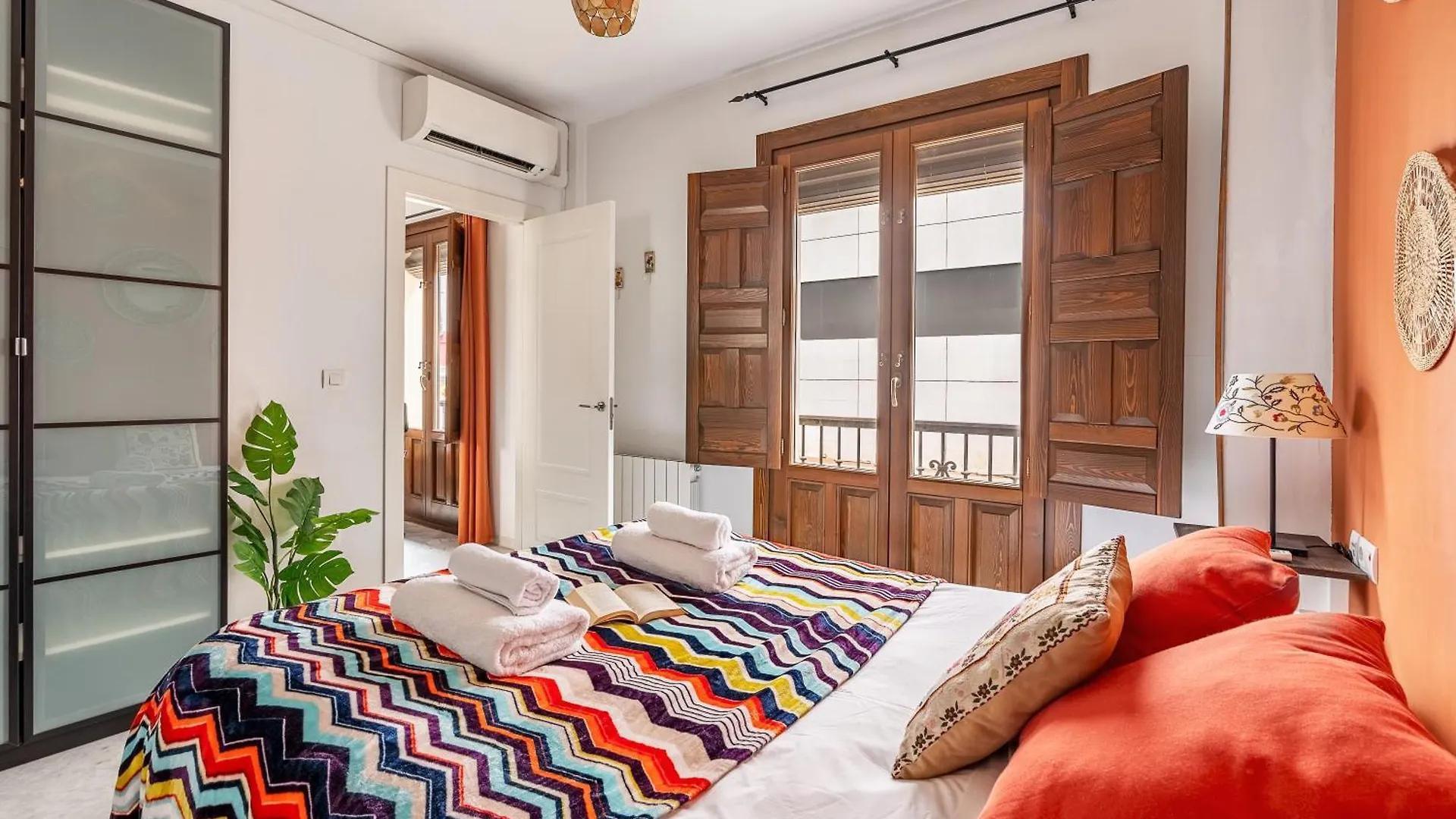 Luxury Suite Ancha De La Virgen Granada Appartement