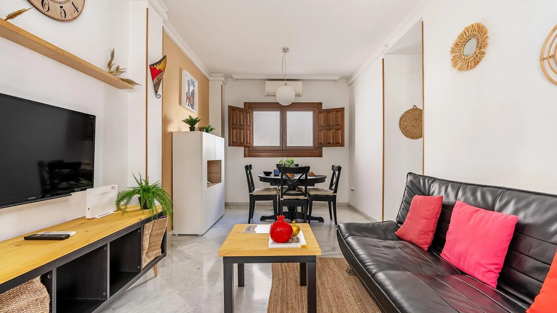 Apartment Luxury Suite Ancha De La Virgen Granada